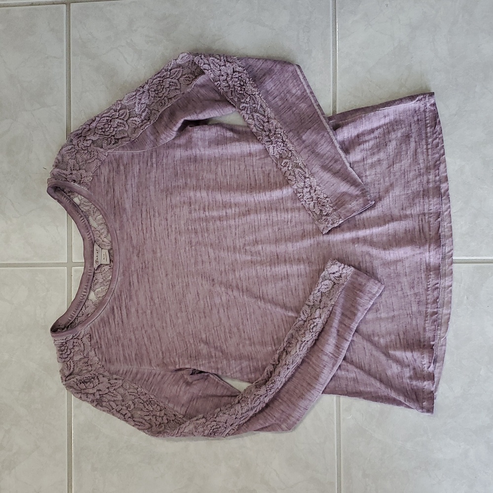 Ariat Long Sleeve Tee With Lace